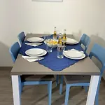 House Adriano Lejlighed