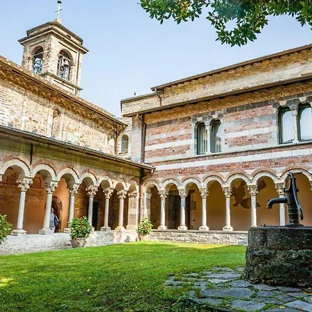 House Adriano Colico