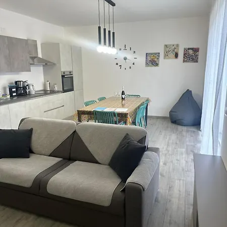 House Adriano Appartement *