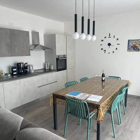 House Adriano Colico