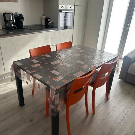 House Adriano Appartement *