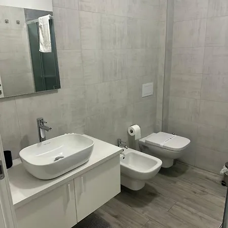 House Adriano * Colico