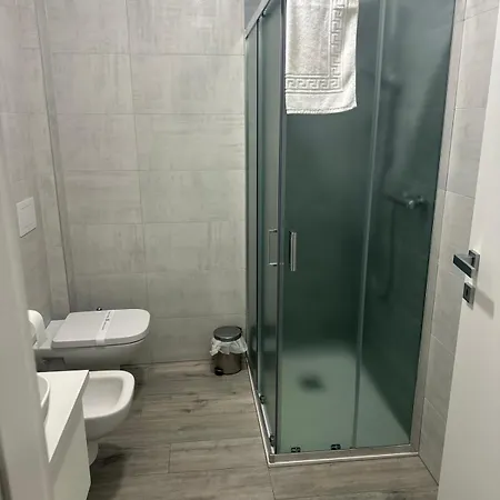 House Adriano Διαμέρισμα Colico
