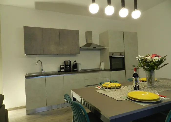House Adriano Apartman Colico